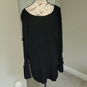 Belle by Kim Gravel Black Crew Neck Sweater Relaxed Fit